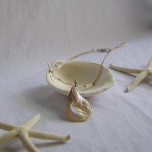 White Shell Teardrop Necklace, Hemp Cord, Natural Necklace, Statement Necklace, Summer Necklace, Shell Pendant