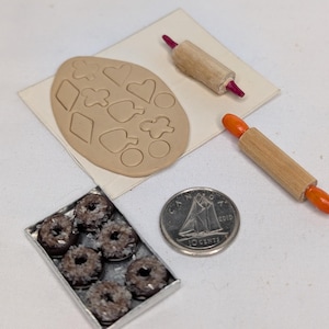 Miniature Baking Set – Cookie Dough, Rolling Pins, and Chocolate Donuts – 1:12 Scale