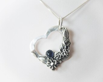Flower Pendant Necklace - Iolite Necklace - Nature Jewelry - Nature Inspired Jewelry - Heart Necklace - Sterling Silver Necklace - OOAK