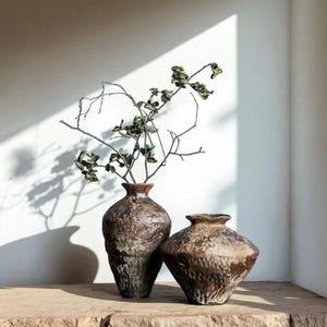 Organic Handmade Pottery Vases – Textured Ceramic Earthenware for Japandi, Wabi-Sabi & Modern Styling