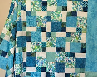 Edredón de regazo de patchwork azul océano hecho a mano