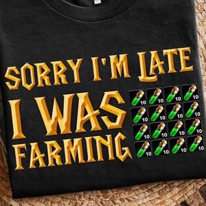 Könnte beinhalten: Ein Set aus drei Keramikbechern mit gesprenkelter, matter Oberfläche. Die Becher sind in Creme-, Hellgrau- und Dunkelgrautönen gehalten. Jeder Becher hat ein schlichtes, minimalistisches Design und einen abgerundeten Henkel.