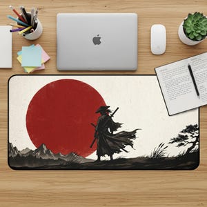 Alfombrilla de escritorio de guerrero samurái japonés, alfombrilla de ratón con sol rojo, decoración para juegos y oficina, estética Bushido, arte zen, alfombrilla grande, regalo.