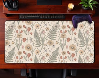 Alfombrilla de escritorio vintage con margaritas, tulipanes y helechos, estética floral silvestre, alfombrilla de ratón extendida, decoración de oficina estilo cottagecore, regalo.