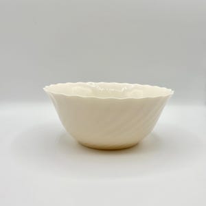 Vintage Arcopal France Milk White Glass 7.25” Small Serving Bowl with Scallop Swirl