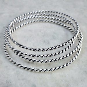 Set of 4 Twisted Silver Bangles – Handmade 925 Sterling Silver Bangle Set – Stacking Bracelet – Boho Minimalist Jewelry – Gift for Her