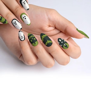 Ghostly Glamour Phantom Press-On Nails