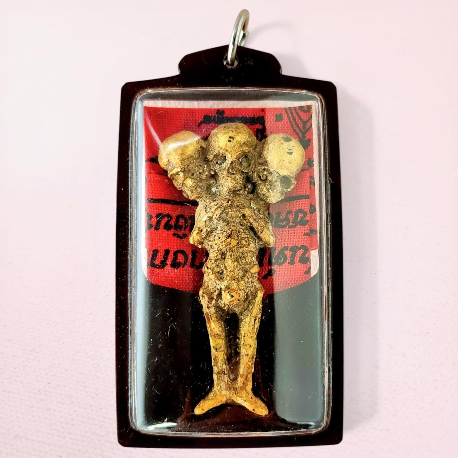 Kuman Thong - Etsy