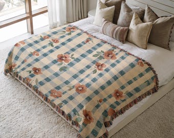 Blue Gingham Floral Blanket, Cottagecore Woven Throw with Flowers, Vintage Style Picnic Blanket, Cozy Country Bedspread Home Decor 00160