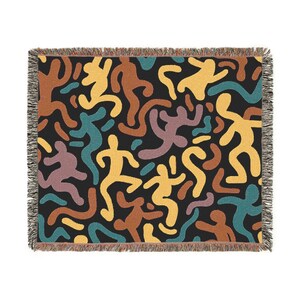 Keith Haring Style Woven Blanket, Colorful Dance Figure Throw, Pop Art Inspired Tapestry, Bold Modern Blanket, Funky Gift for Art Lovers0022 immagine 6