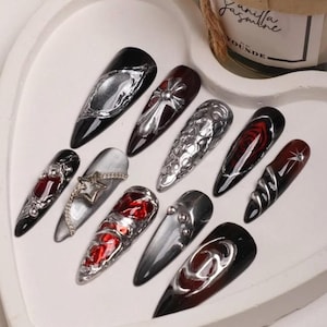 Gothic Vampire Press on Nails, 3D Silver Chrome and Red Ruby False Nails, Dark Grunge Rose Nail Art, Handmade Luxury Gel Nails, 10pcs Set