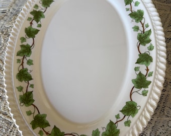 Harker Pottery Royal Gudroon Ivy kleine serveerschaal