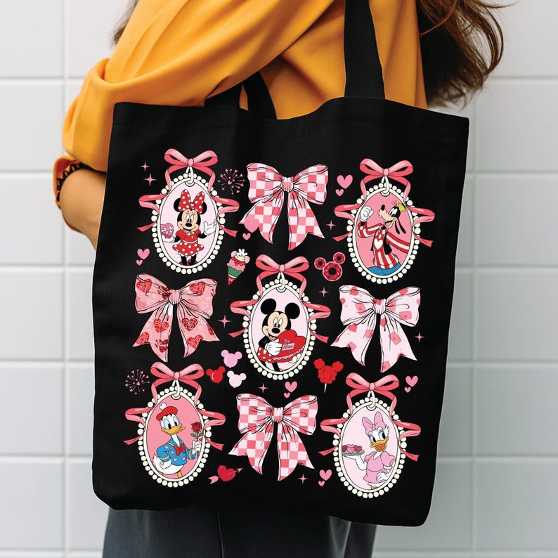 Minnie Mouse Tote Bag: Durable Cotton Carryall (Spacious & Reusable) image 3