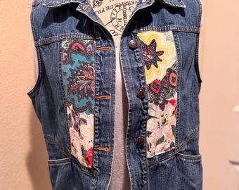 Gilet in denim riciclato