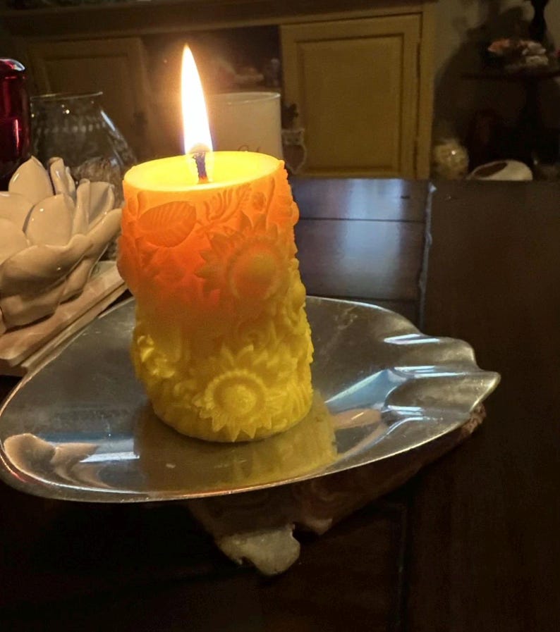 Bougie tournesol : coulée à la main 200 g, musc égyptien, miel de vanille, sauge image 7
