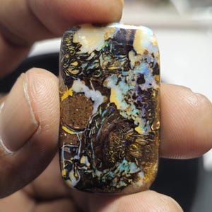 Koroit Boulder Opal TG067