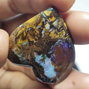 Koroit Boulder Opal TG073