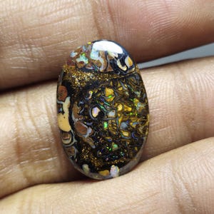 Koroit Boulder Opal TG043