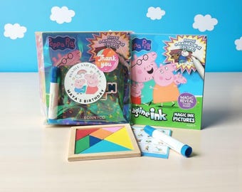 Coffret cadeau cochon rose : livre de coloriage magique et casse-tête Tangram