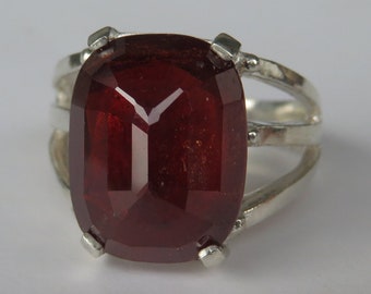 Intense Blood Red Spessartite Garnet Reverse Set In Sterling Silver Cocktail Ring, 11.75ct. Size 7