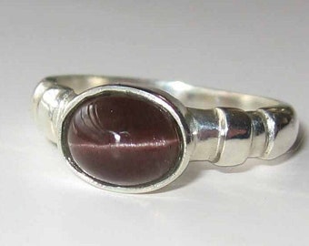 Natural Cat's  Eye Sillimanite Ring In Sterling Silver. Size 9