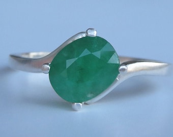 Classic Natural Untreated Columbian Emerald In Sterling Silver Ring, 1.37Ct. Size 7