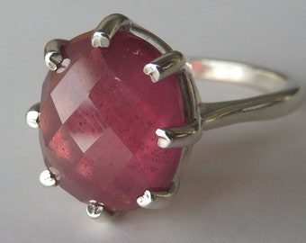 Natürlicher Roter Rubin in Sterling Silber Ring, 5.8ct. Größe 7