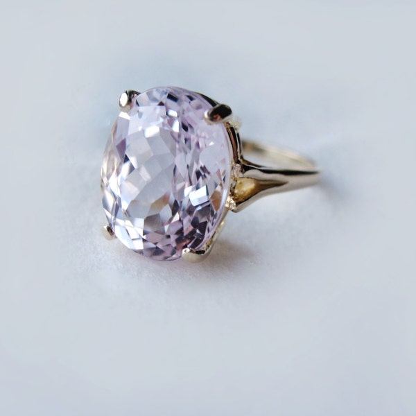 Irresistible Pink Kunzite Cocktail Ring In 14k Gold 6.79ct. Size 7