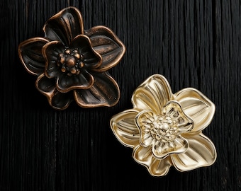 Boutons d'armoire camélia, fleur en laiton massif poignées de tiroir, décoration artistique gravée au laser, boutons d'armoire de commode poignées