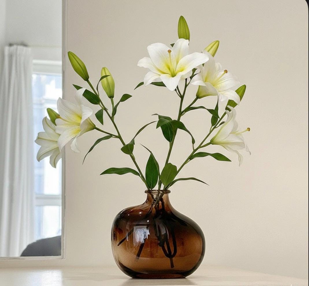 琥珀色のガラスの花瓶 - Etsy 日本