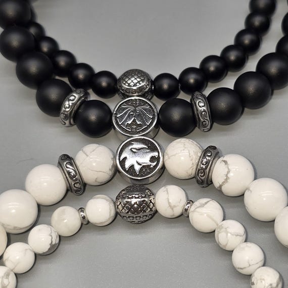 Zodiac Sign Beaded Bracelet Set – Black Onyx or White Howlite and Stainless Steel Elements