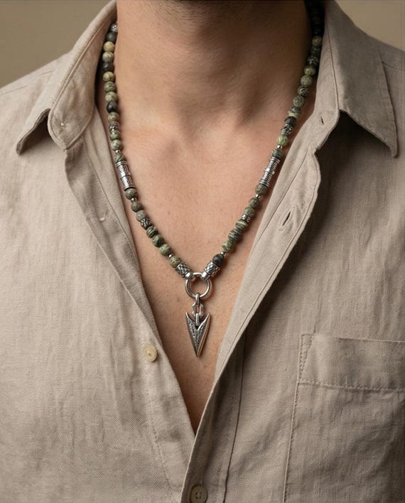 Elegant pearl necklace with natural stone – individually customized with jasper, lava, onyx or howlite