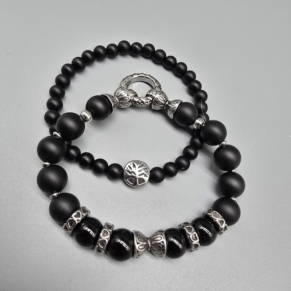 Pearl bracelet set for women made of onyx stone and stainless steel elements