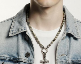 Unisex pearl necklace made of green jasper and stainless steel elements with a choice of pendants