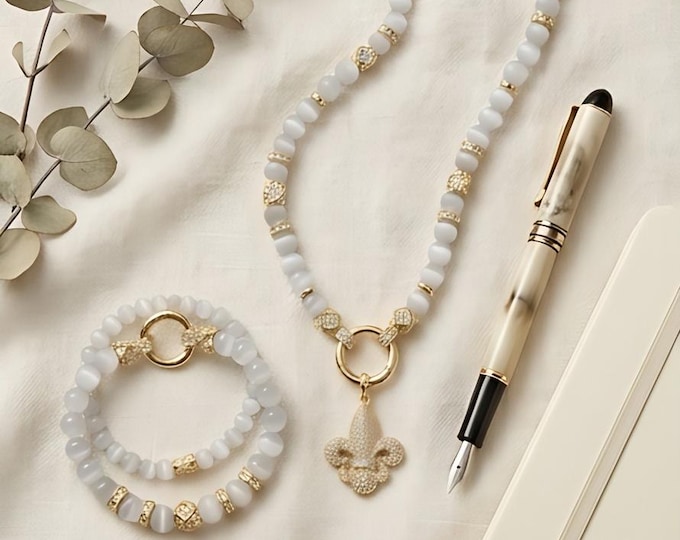 Elegant moonstone necklace for women with stainless steel elements and a choice of cubic zirconia pendant