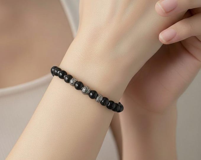 "Grey Moonstone" bracelet – elegance in 8 mm with stainless steel elements and stone selection