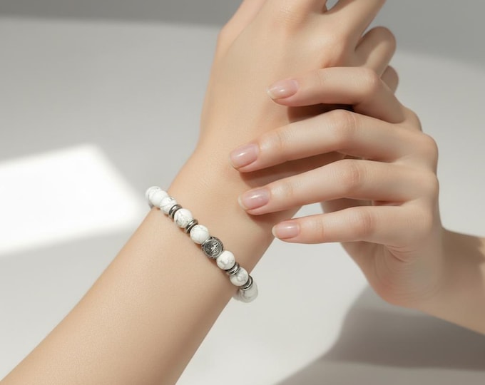 Zodiac sign beaded bracelet – unisex, white howlite & stainless steel, 8 mm stretch band