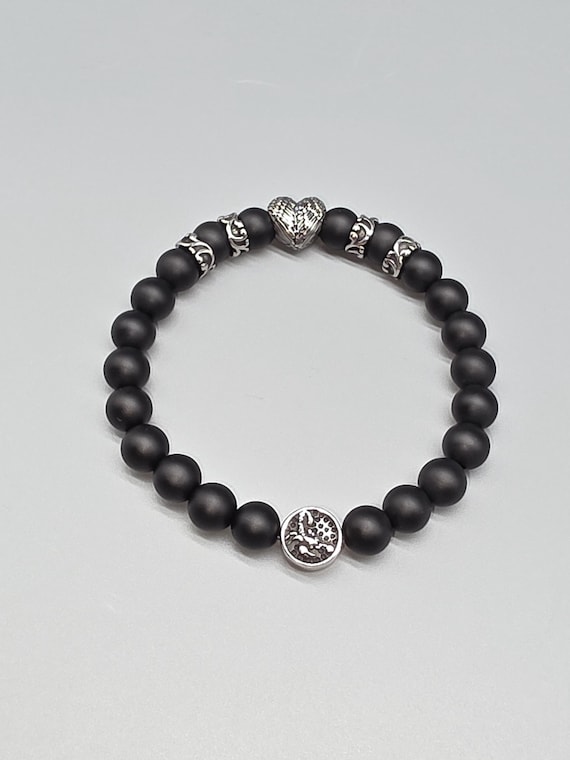 Zodiac sign pearl bracelet – women's, matte onyx & stainless steel, 8 mm stretch band