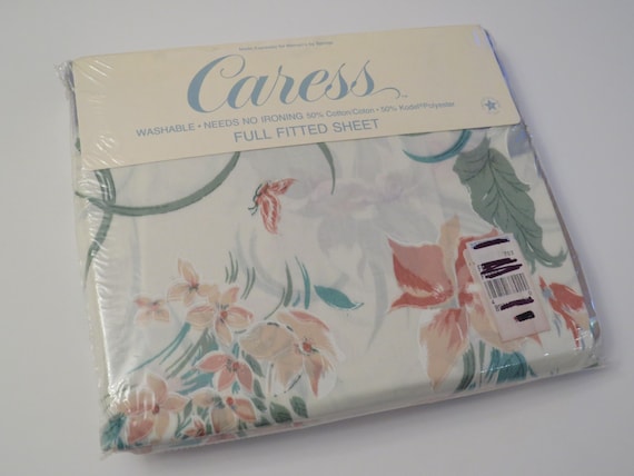 Vintage Caress by Springs Floral full sized flat and fitted sheets -new in package