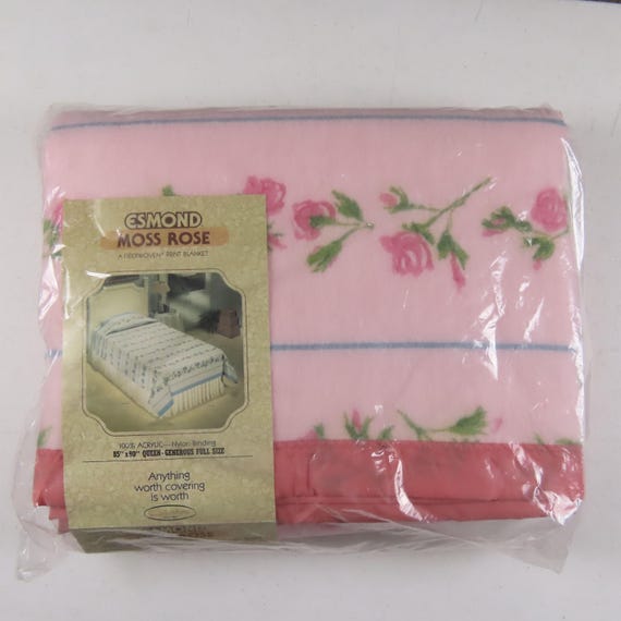 Vintage Chatham "Moss Rose" queen sized acrylic blanket -New in package
