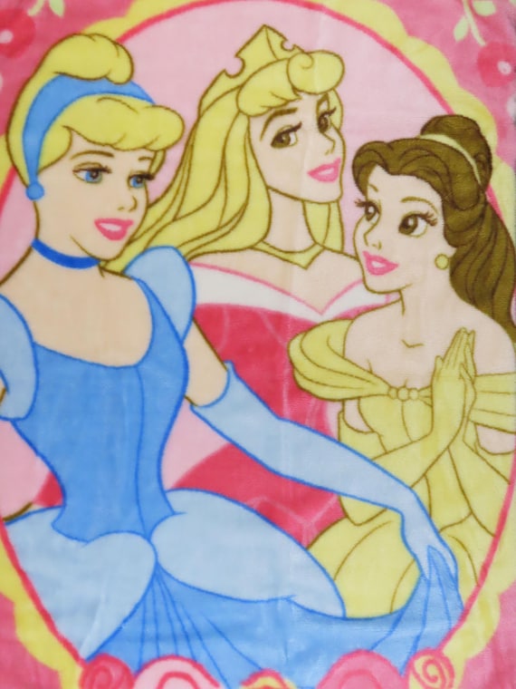 Vintage Disney Princess large plush blanket