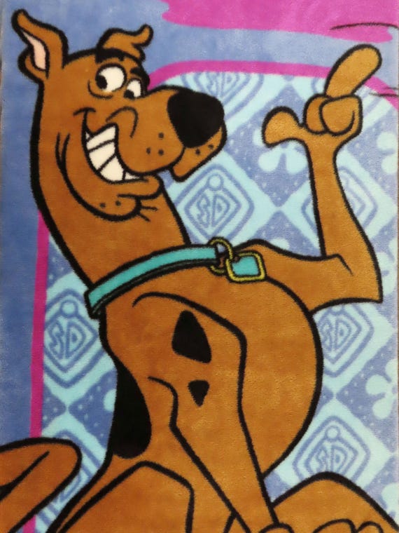 Vintage Scooby-Doo large plush blanket