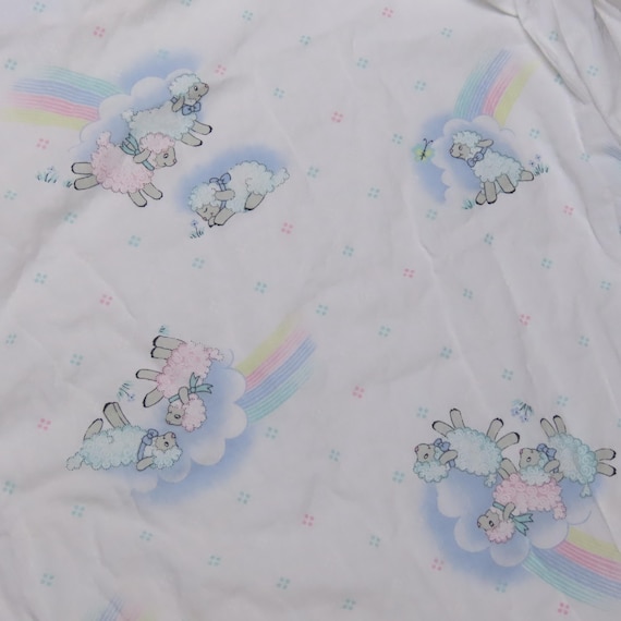 Vintage Sheep and Pastel Rainbows Crib fitted sheet