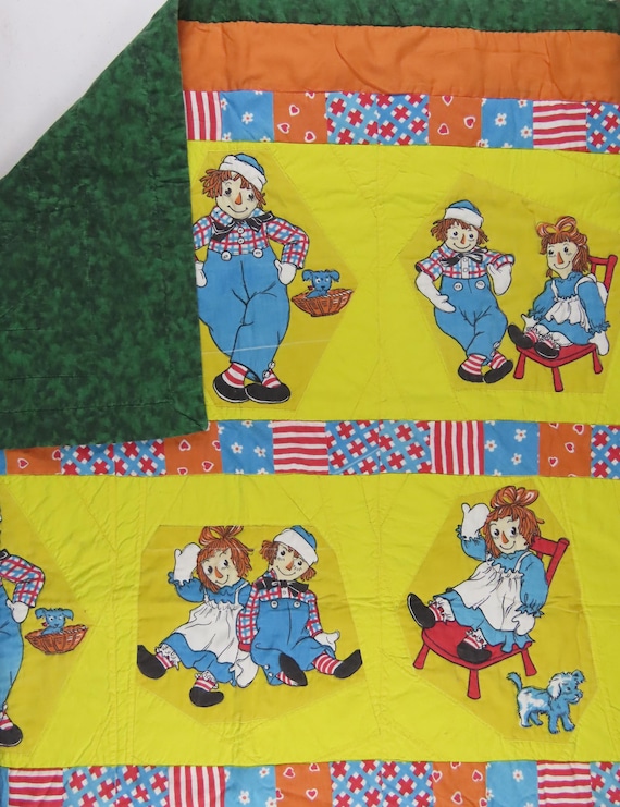 Vintage Raggedy Ann quilted blanket