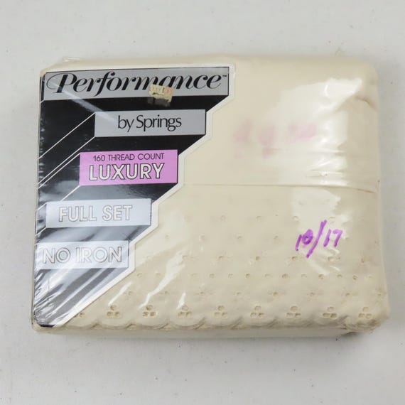 Vintage Performance by Springs Full sized sheet set -includes flat, fitted, and 2 pillowcases -New in package