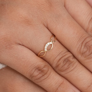 Wave Diamond Ring, Curved Wedding Band, Dainty Stacking Ring, Minimalist Diamond Band, Contour Ring, Bridal Jewelry