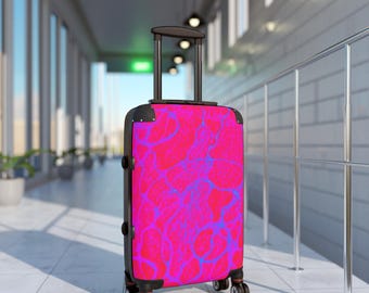 Bold Pink Travel Suitcase: Spinner Luggage for Adventurous Souls