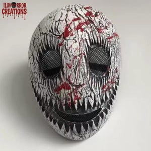 Grinsendes Gesicht Halloween Maske: Gruseliges Horror Cosplay