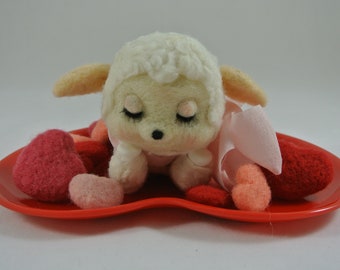 Needle felted valentine lamb, handmade felt figure sheep, felted animal, ewe