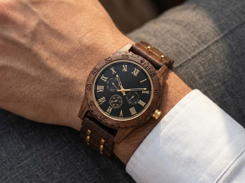 Montre en bois pour garçons d'honneur, montre gravée, cadeau de mariage d'anniversaire personnalisé pour mari et petit ami Black watch